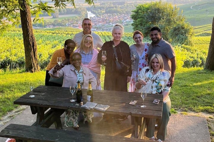 Tour de Champagne en Grupo Reducido desde París — foto 5