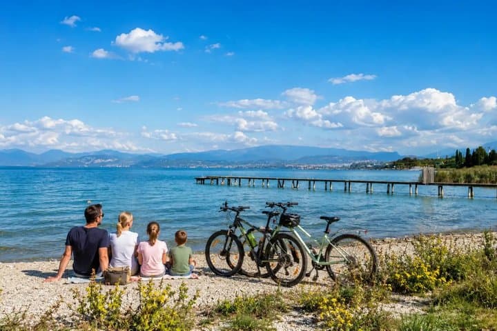 Tour en eBike alrededor del Lago de Garda desde Peschiera del Garda — foto 5