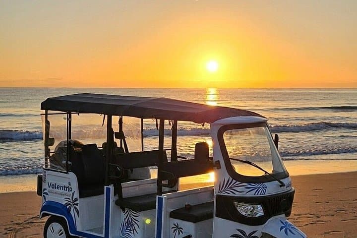 Valencia für Kreuzfahrer Tour im Tuk Tuk 2 Stunden — Foto 2