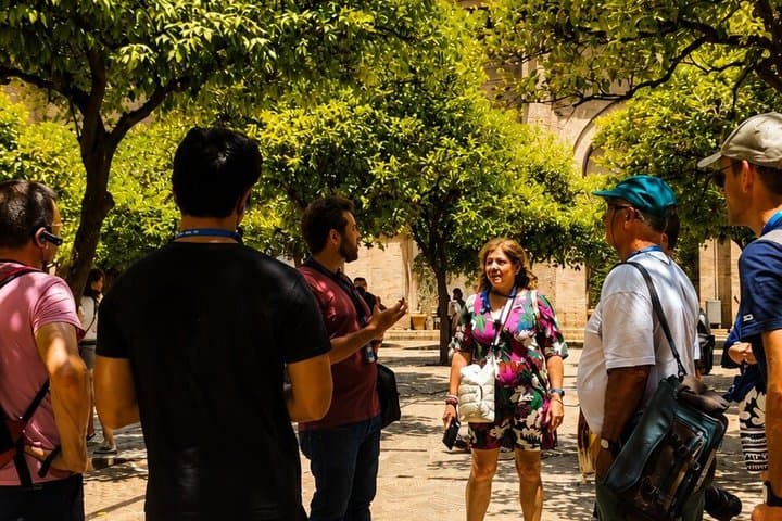 Visite guidée de l'Alcázar, de la Cathédrale et de la Giralda à Séville — photo 2