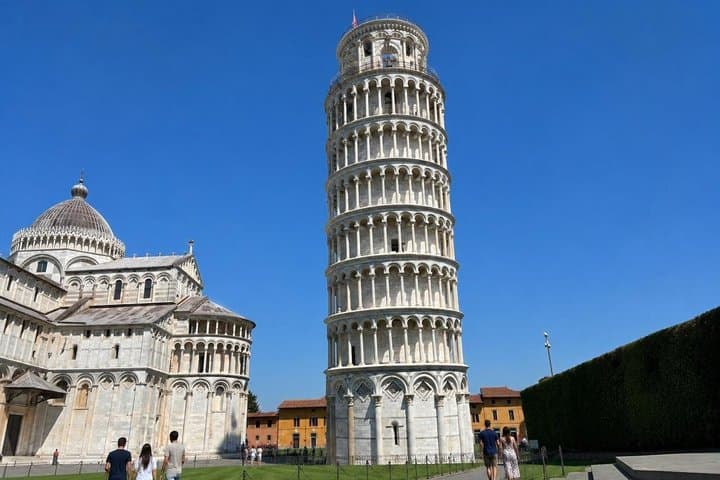 Torre Pendente di Pisa con Pass Completo Opzionale
