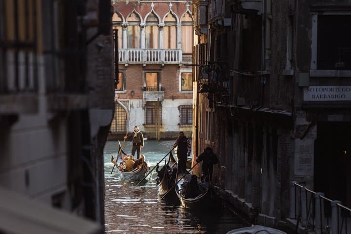 Gita in Gondola sul Canal Grande a Venezia — foto 4