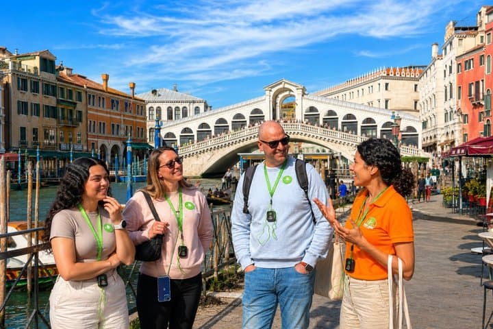 Tour a piedi nel centro città di Venezia e esperienza in gondola — foto 3