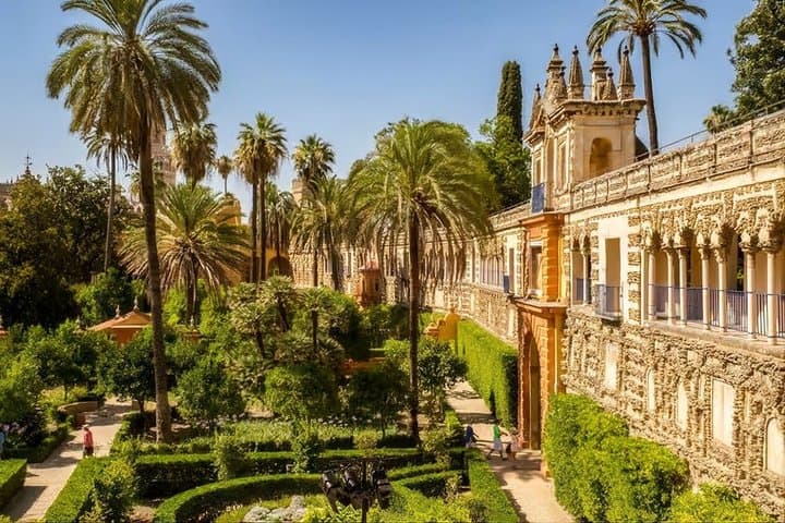 Accesso al Royal Alcázar di Siviglia con Tour Guidato Facoltativo — foto 3