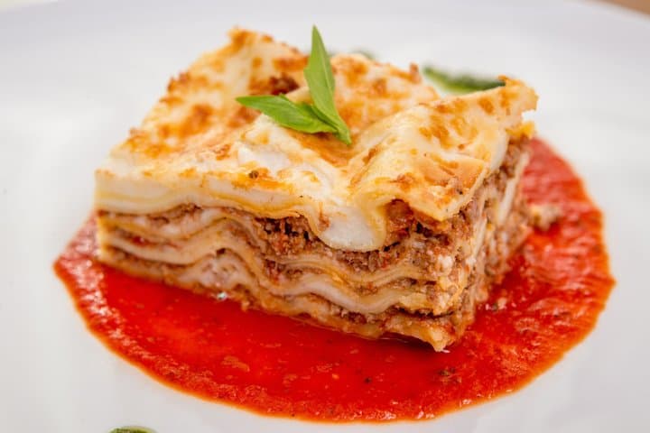 Préparez des Lasagnes Bolognese & un Tiramisù à Bologne (Repas en 4 Services) — photo 2