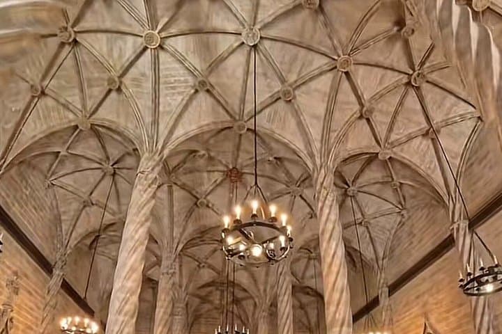 Cattedrale di Valencia, Mercato della Seta e Spettacolo di Luci di San Nicolás — foto 2