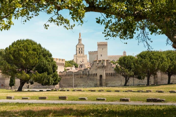 Tour Autoguiado por Avignon: Papas, Poetas y Asesinos — foto 4