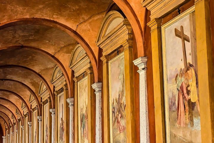 Vespa-Tour zur Entdeckung der Colli Bolognesi mit Mittagessen — Foto 3