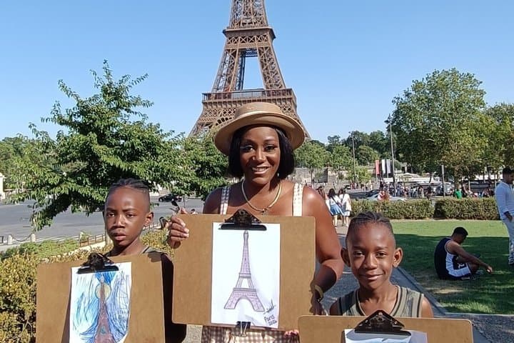 Taller de Dibujo en la Torre Eiffel