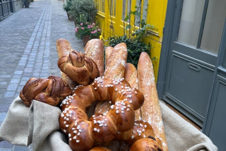 Cours de Pâtisserie de Pain Français et de Baguette à Paris — photo 3