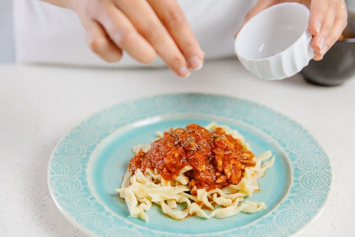 Apprenez à faire quatre types de pâtes artisanales à Bologne (repas en 5 plats)
