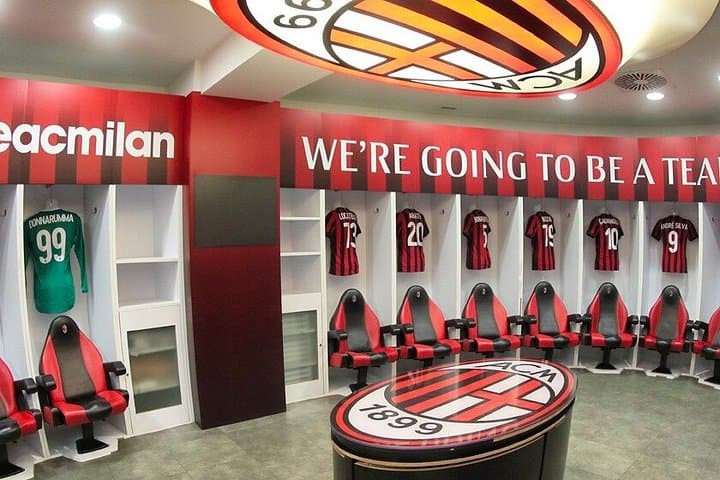San Siro Museum Ticket und Gray Line Milan Hop-On Hop-Off Bus — Foto 3