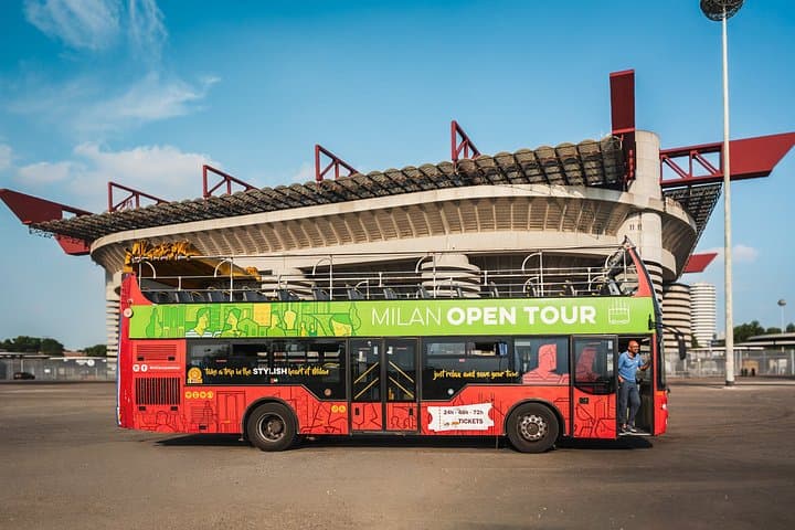 San Siro Museum Ticket und Gray Line Milan Hop-On Hop-Off Bus — Foto 2