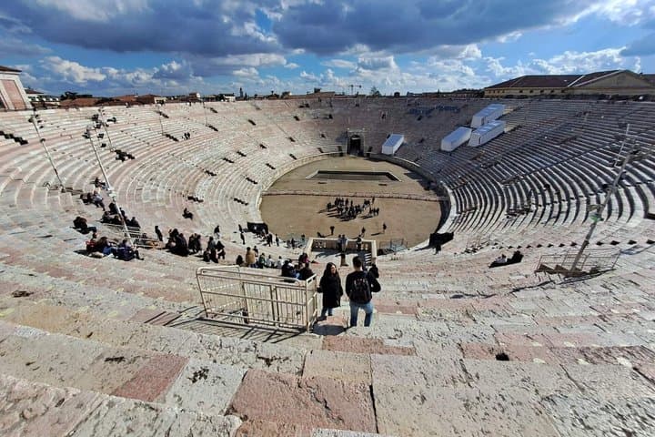 Entrada al anfiteatro de la Arena en Verona — foto 4