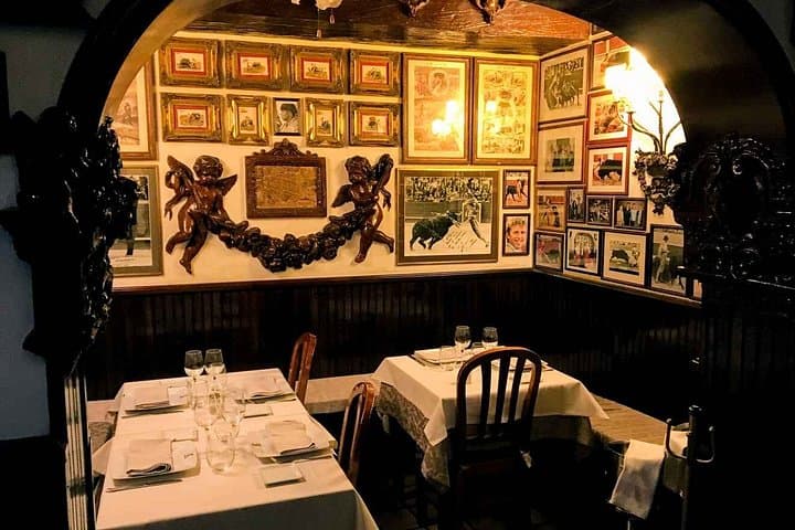 Madrid Tapas, Tavernen und Geschichtstour mit Botín — Foto 4