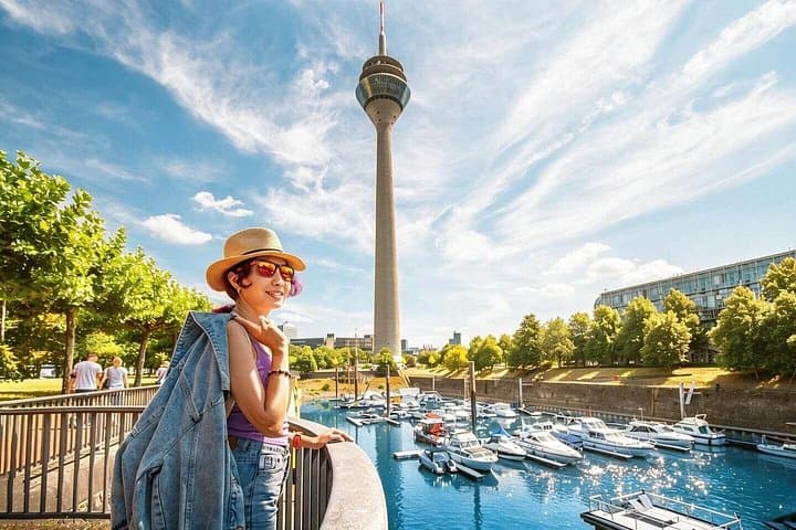 Privater 2-stündiger Stadtspaziergang in Düsseldorf — Foto 2