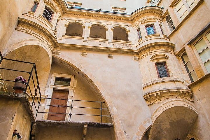 Tour Privato a Piedi nel Centro Storico di Lione e nei suoi Angoli Nascosti del Rinascimento — foto 5