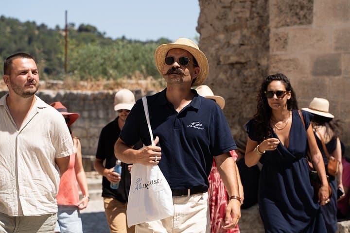 Excursion en petit groupe depuis le port de Marseille : Visite des villages du Luberon — photo 2