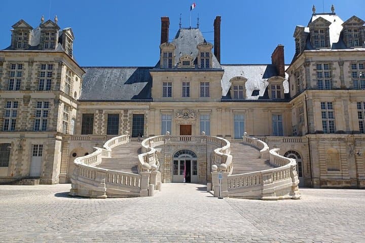 Tour guidato del Château de Fontainebleau e Vaux-le-Vicomte da Parigi