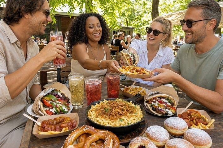 Tour a piedi del cibo di strada vegetariano in autunno a Berlino — foto 4