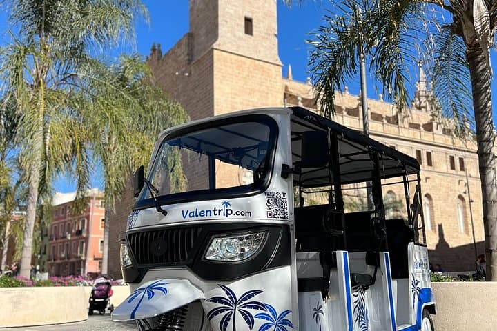 Tour en Tuk Tuk en Valencia durante 2 Horas — foto 5