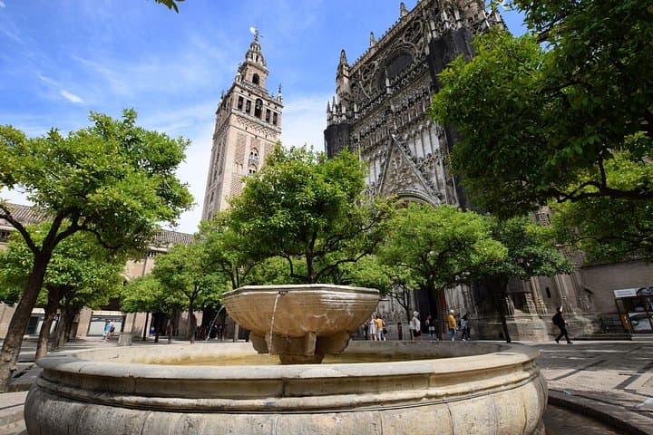 Tour de la Catedral, La Giralda y el Barrio de Santa Cruz — foto 5