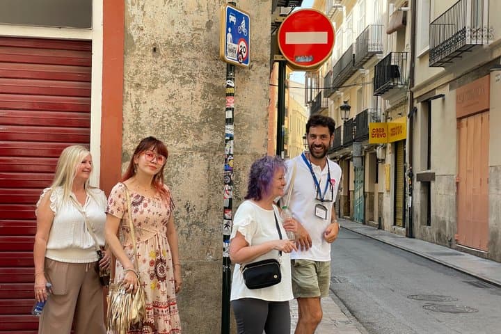 Tour a pie por Valencia: Leyendas y Tesoros Ocultos