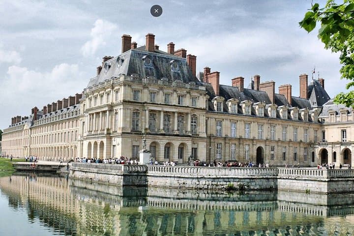 Excursión guiada de un día al Château de Fontainebleau desde París