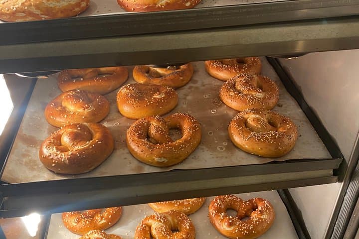 Atelier de Bretzels Bavarois et Dégustation de Bière à Munich — photo 5