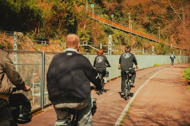 Kleingruppen-E-Bike-Tour in San Sebastián — Foto 3