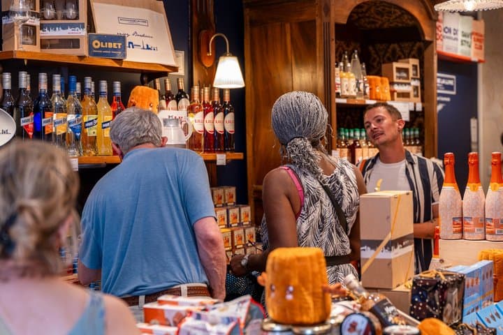 Tour Gastronómico a Pie en Burdeos: Historia, Vino, Pasteles — foto 3