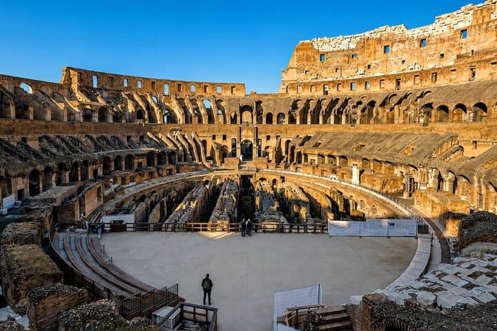 Tour Guidato del Pavimento dell'Arena del Colosseo, Foro Romano e Palatino