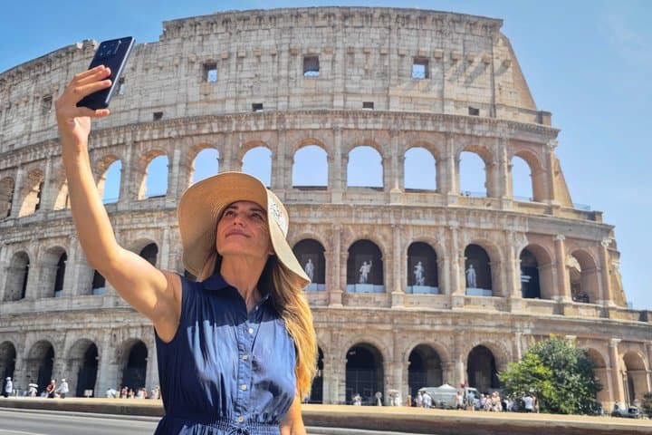 Ingresso al Colosseo con App AI Ufficiale e Opzione Arena, Roma