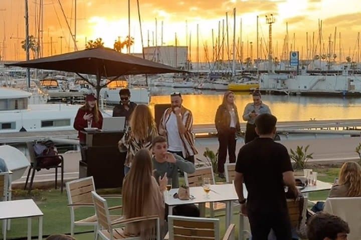 Valencia: Tour in E-Bike dal Centro Storico alla Città delle Arti — foto 3