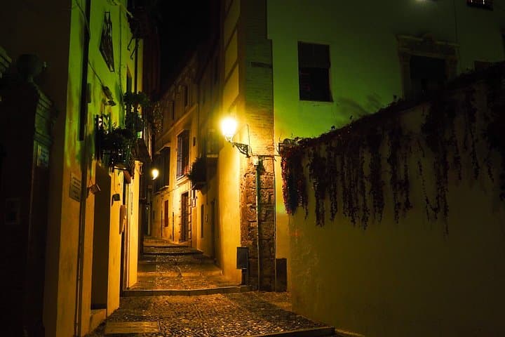 I Misteri Più Oscuri di Granada Tour