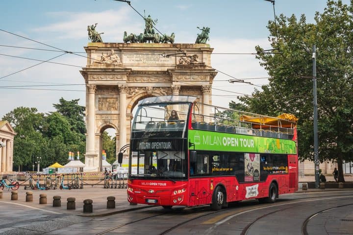 72-Stunden Hop-On Hop-Off Tour durch Mailand mit Audioguide