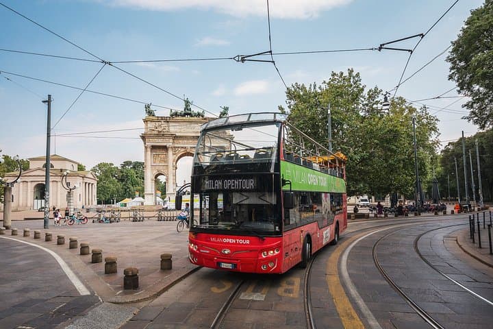 Gray Line Mailand Hop-On Hop-Off Tour mit Audioguide