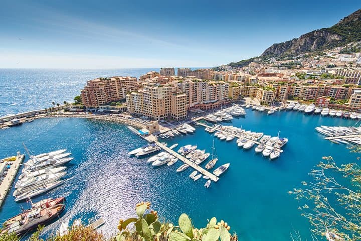 Parfüm, Prinzen & Panoramen: Èze, Monaco & Fragonard ab Nizza — Foto 3