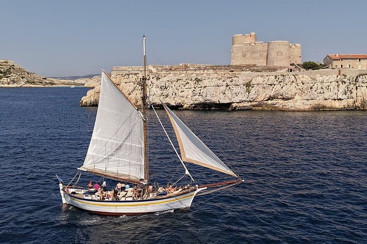 Segeltour, Château d'If, Frioul-Inseln & Schwimmen