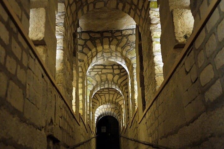Billet pour les Catacombes de Paris avec croisière sur la Seine en option — photo 4