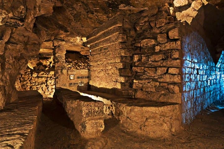 Billet pour les Catacombes de Paris avec croisière sur la Seine en option — photo 5