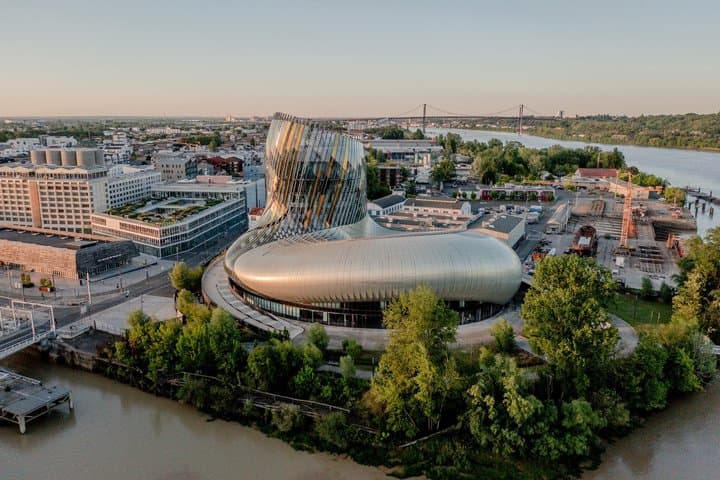 Tour a pie de Arquitectura Controvertida en Burdeos — foto 4