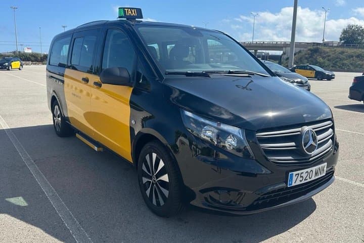 Trasferimento Privato in Taxi dal Porto Crociere di Barcellona all'Aeroporto — foto 5