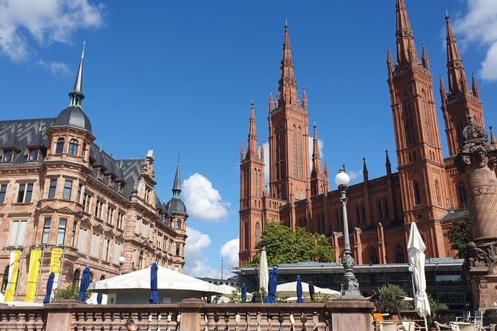 Blind Date mit Wiesbaden - 75-minütige Stadtführung