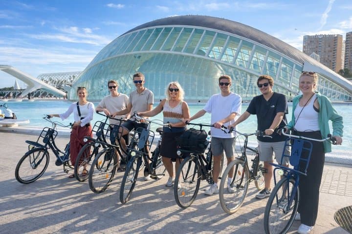 Tour in E-bike a Valencia: Spiagge e Città delle Arti e delle Scienze — foto 3