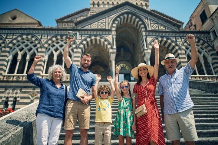 Amalfiküsten-Tour von Neapel mit Bootsfahrt
