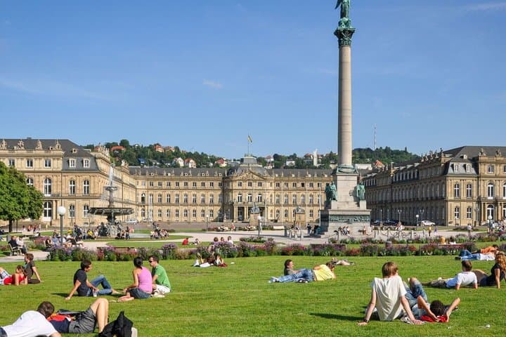 Chasse au Trésor et Visite Autoguidée des Points Forts de Stuttgart — photo 3
