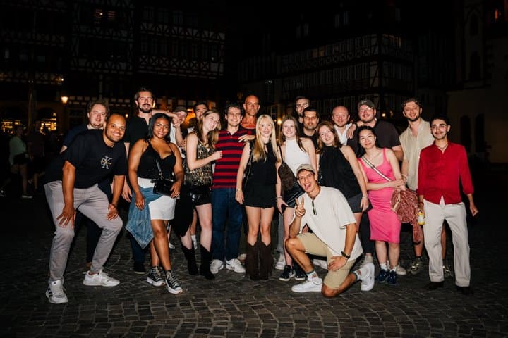 Noche Social en Frankfurt: 4 Bares, Shots de Bienvenida y Entrada a Club — foto 4