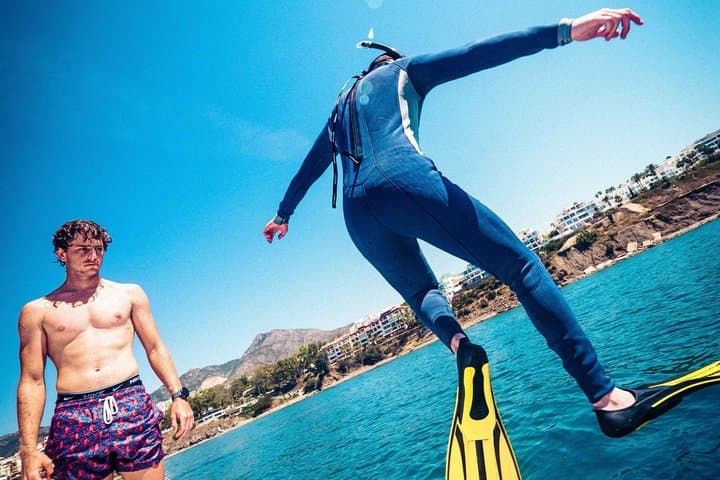 Tour in barca con snorkeling, scivolo, pranzo e prelievo — foto 2