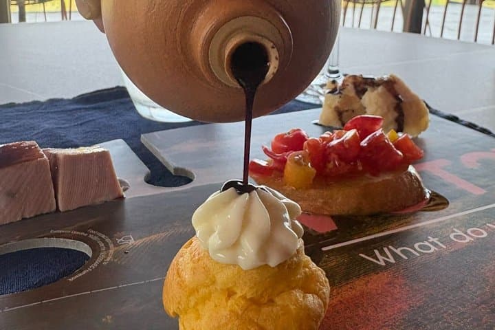 Emilia Food: Prosciutto, Parmigiano, Balsamico in Modena — Foto 2